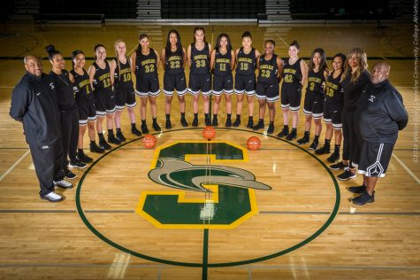 Shoreline Dolphin winter sports photo shoot in Shoreline CC Main Gym, Shoreline, Washington on October 16, 2018