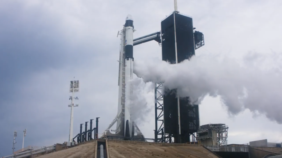 SpaceX+Launch+Scrubbed+Amidst+Weather+Concerns