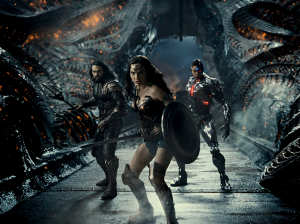 From left to right: Jason Momoa, Gal Gadot and Ray Fisher

