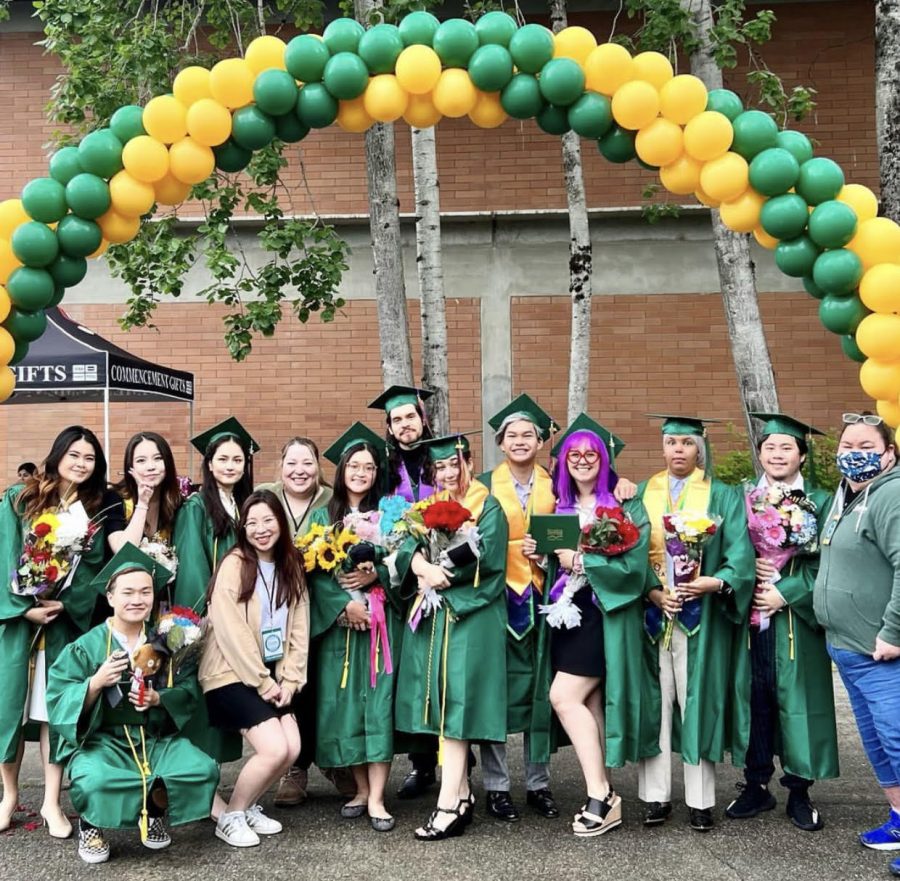 Shoreline Community College graduates from the class of 2022-2023.