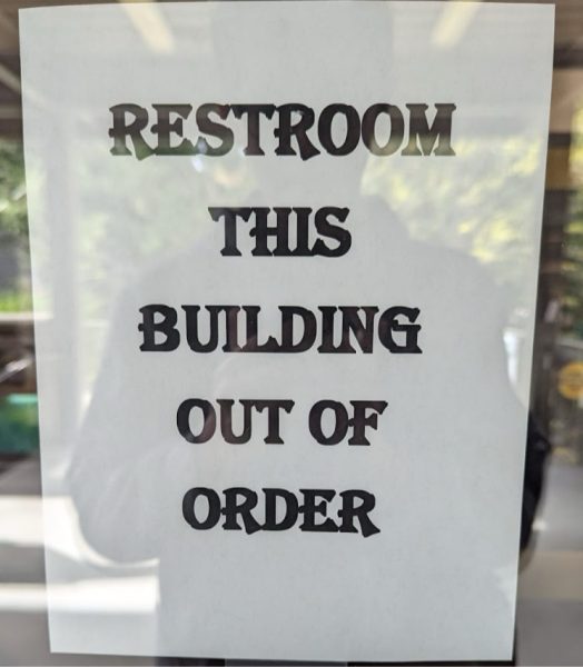 FOSS 5000 Closed for Two Days Over Toilets
